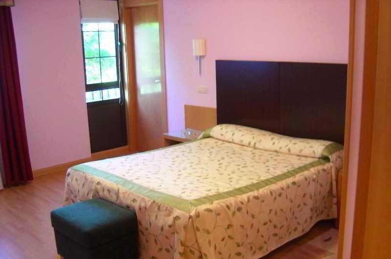 Alisa Hotel 3*