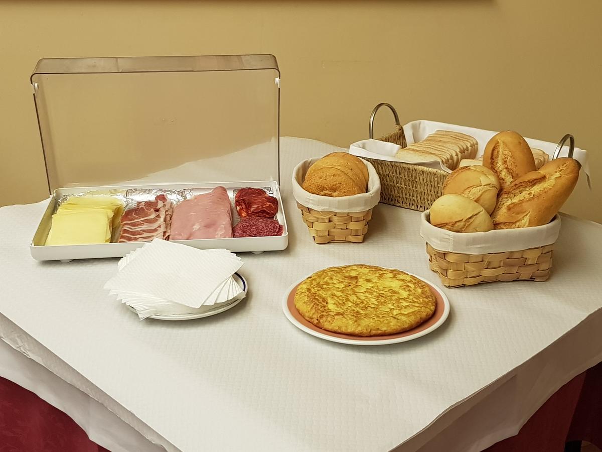 Alisa Hotel 3*